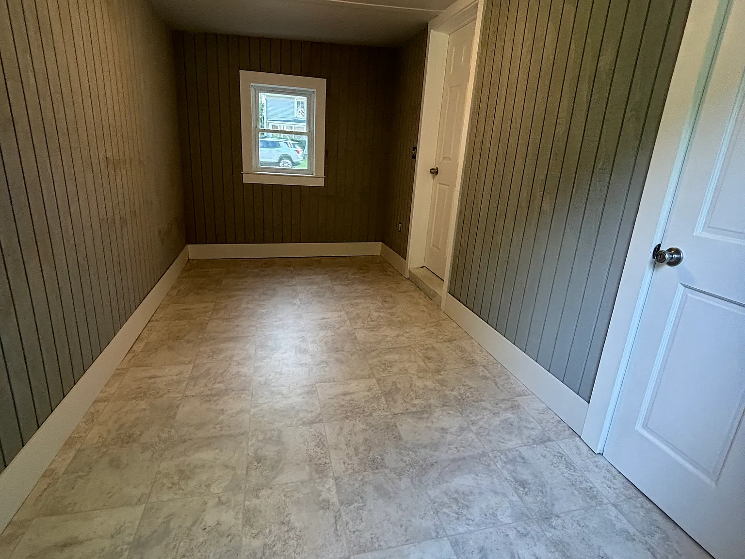 1 bed, 700 sqft, $1,700 — Photo 3
