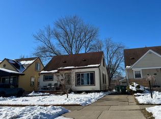 6101 Lathers St, Garden City, MI 48135