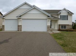 2827 234th Ln NW, Saint Francis, MN 55070