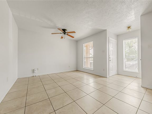 4th image of 1412 Gramma Ct