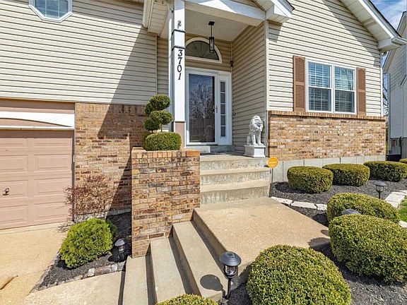2nd image of 3701 Woodbrook Ct