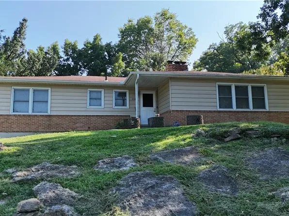 9723 E 13th St S, Independence, MO 64052