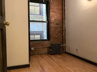 Rented by PocketBroker Inc