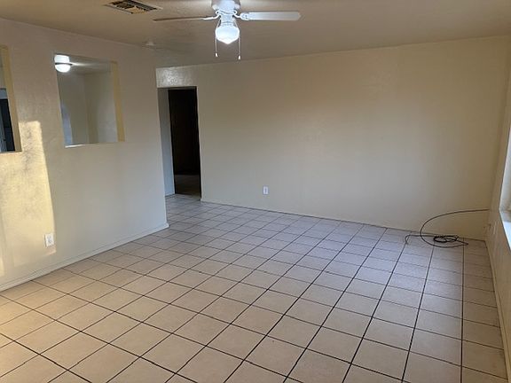 3rd image of 1212 N Sherry Ave