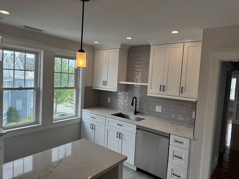 61 Templeton Pkwy #61 — Photo 3