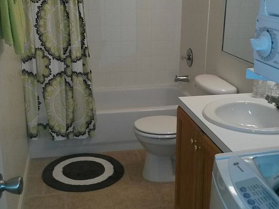 4th image of 3012 Hobkirks Hill Ct E