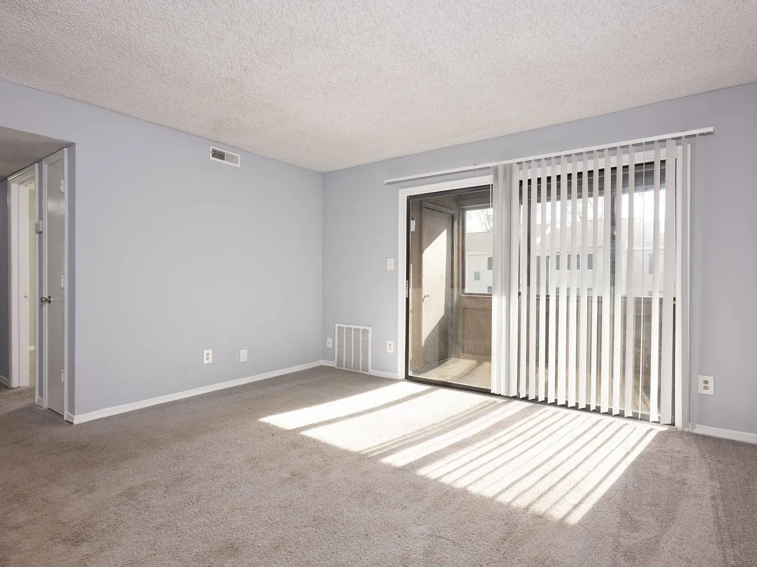 Legacy on Elm Apartments — Photo 3
