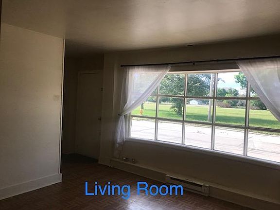 2nd image of 602 Bryan Ave