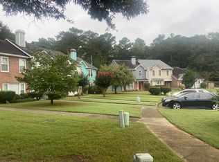 217 Triple Oaks Dr, Tucker, GA 30084