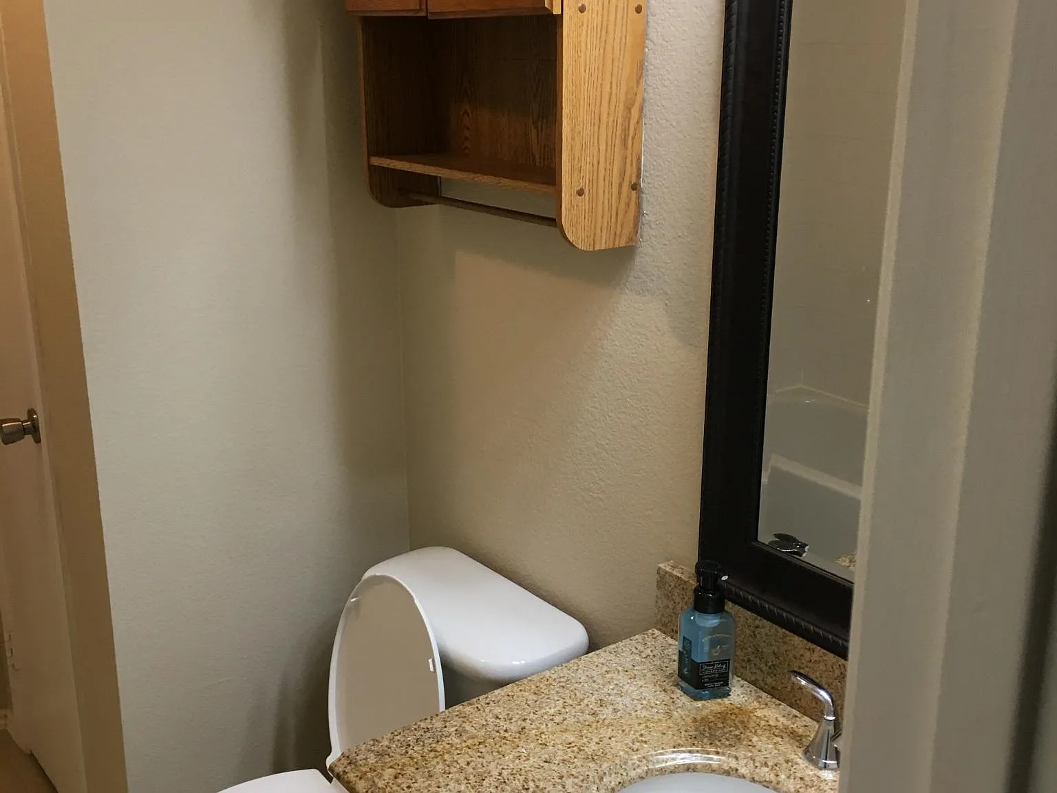 3 bed, 1395 sqft, $2,100 — Photo 4