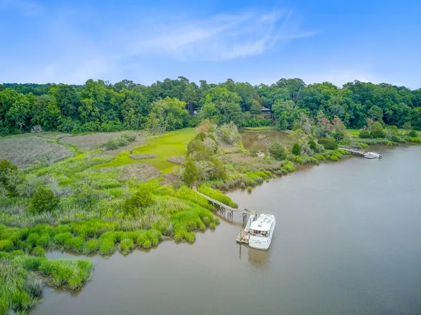 7074 W Constellation Dr, North Charleston, SC 29418