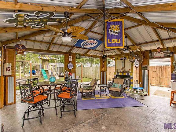 4th image of 43248 E Pond Dr