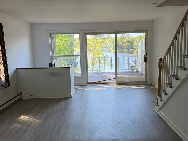 202 S Shore Dr #A — Photo 6