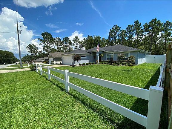 5th image of 8356 SE 159th Ln