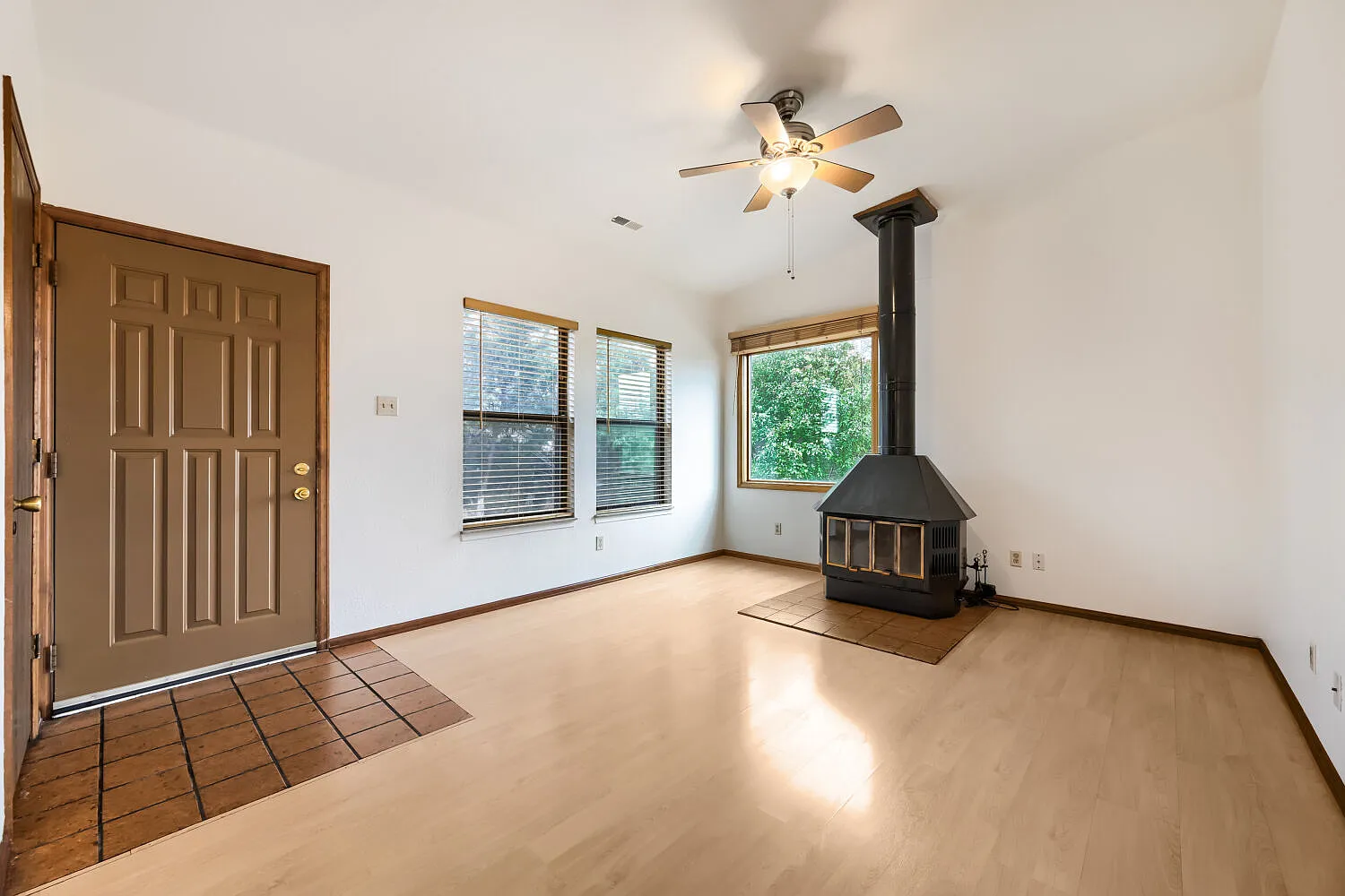 2384 Stepping Stones Way - 1 — Photo 4