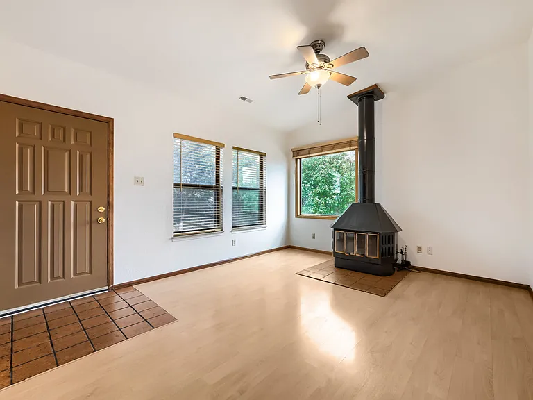 2384 Stepping Stones Way — Photo 4