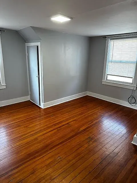 2 bed, $1,200 — Photo 2