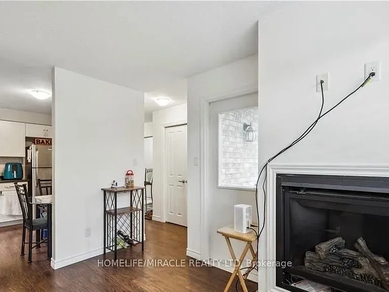 262 Patricia Ave #2 — Photo 14