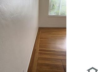 5492 Ruth Ave APT 2, Oakland, CA 94601