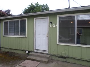 443 S Columbus Ave, Medford, OR 97501