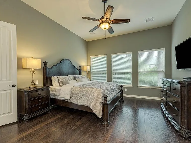 308 Duffy Ln — Photo 14