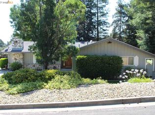 1086 Saint Francis Dr, Concord, CA
