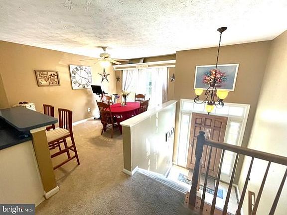 4th image of 105 Junction Ct