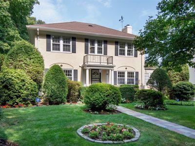 89 Park Drive, Pelham, NY, 10803