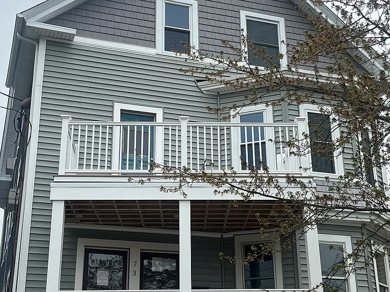 73 Holden St #2B — Photo 2