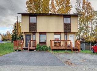 7601 Snow View Dr, Anchorage, AK 99507