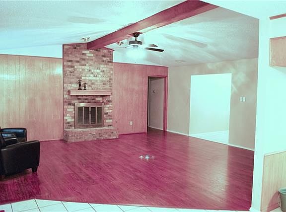 3rd image of 4834 Bruce Dr