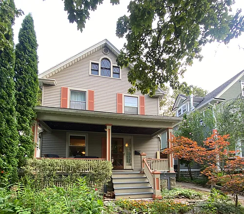 147 Mulberry St Photo 1
