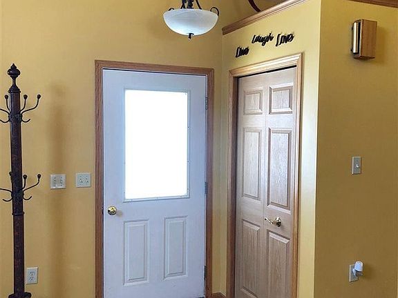 2nd image of 7519 Thornberry Dr