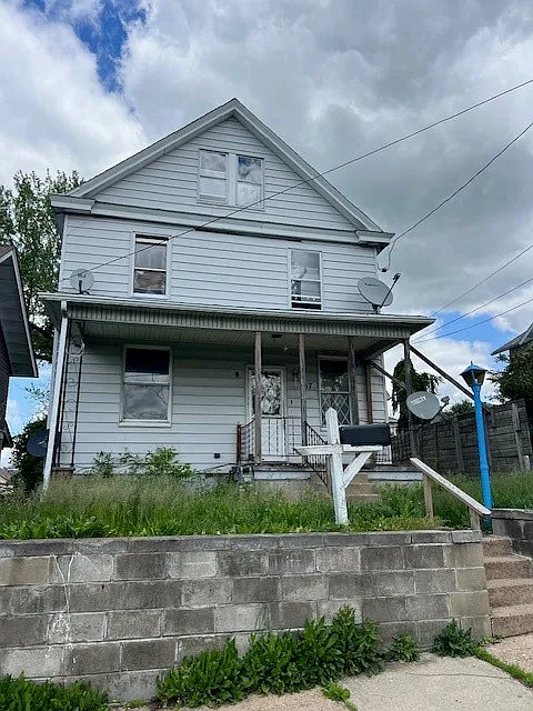 167 E Coffee St photo 1