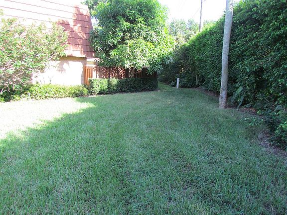 4th image of 3302 Spanish Wells Dr #40-A