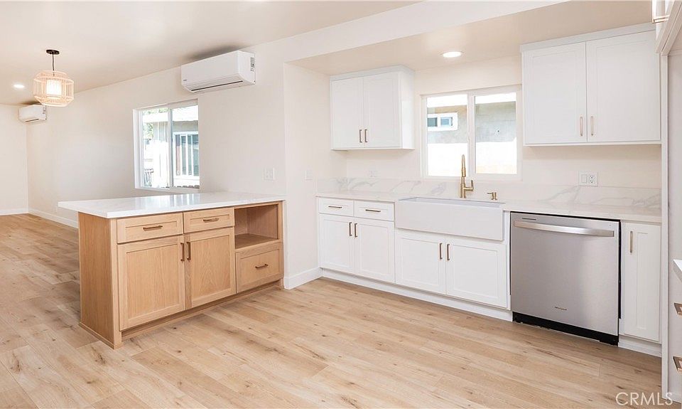 1st image of 1018 N Ditman Ave