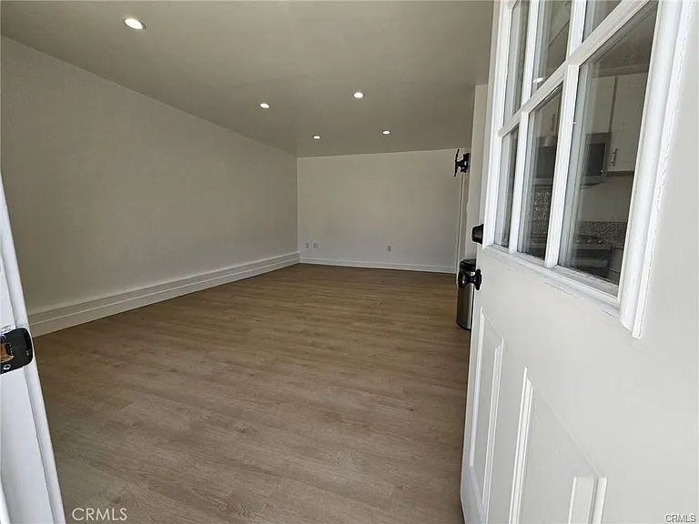 21931 Ybarra Rd — Photo 5