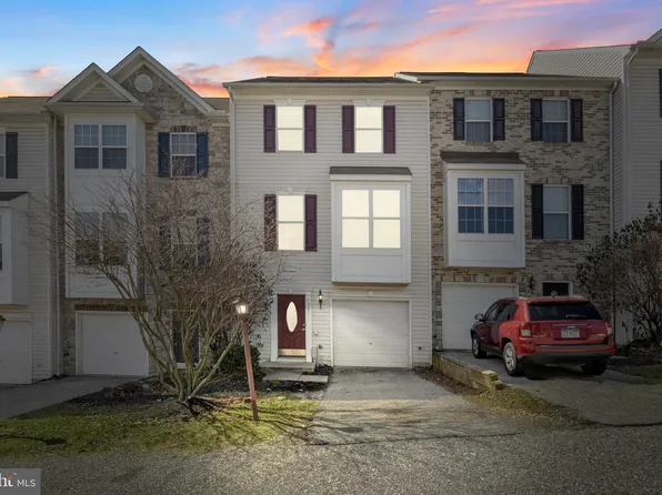 341 W Chestnut St #19, Dallastown, PA 17313