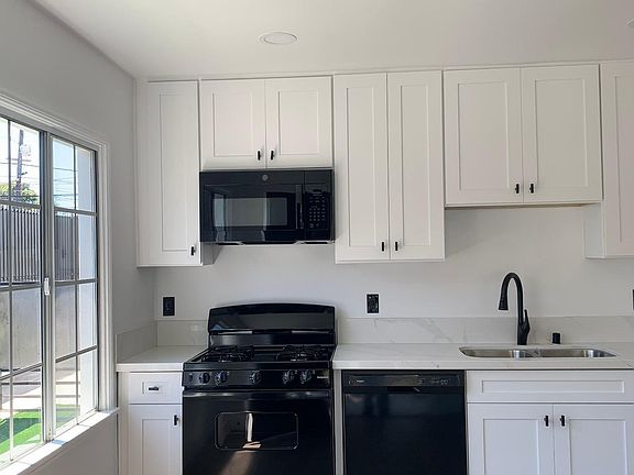 3rd image of 5956 Guthrie Ave