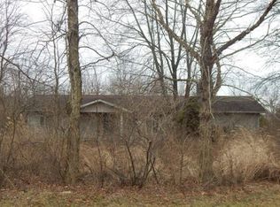 7738 Ava Rd, Ava, IL 62907