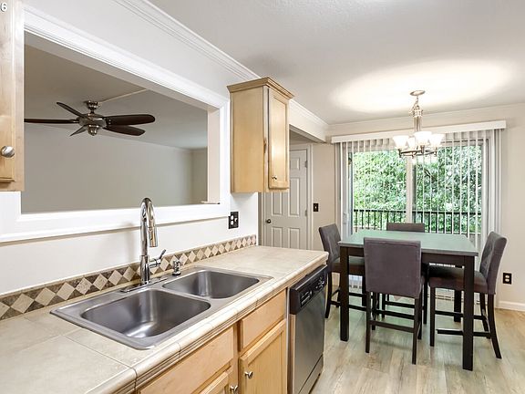 5th image of 2680 SW 87th Ave APT 3