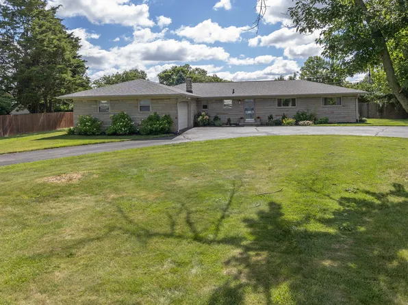 6349 Brokenhurst Rd, Indianapolis, IN 46220