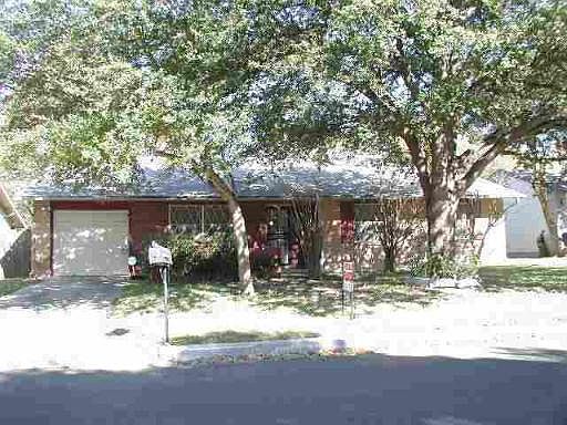 1st image of 4263 SUNSHADOW DR