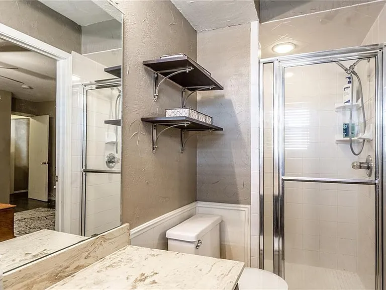 908 Cooper Ln — Photo 21