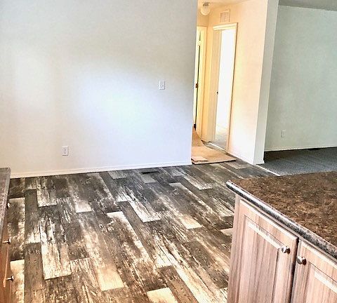 4th image of 2409 194th Ave SW