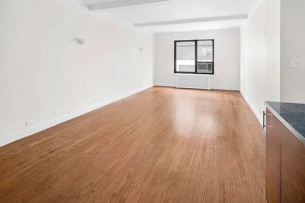 Rented by Compass | media 7