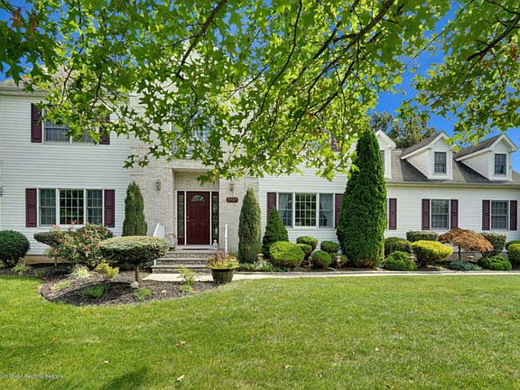 2nd image of 2309 Donna Dee Ct
