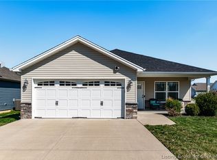 2219 Woodland Dr, Jeffersonville, IN 47130