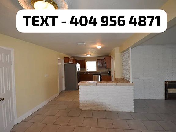2nd image of 860 W Dayton Cir