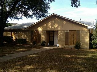 5013 Arbor Glen Rd, The Colony, TX 75056